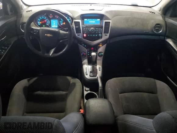 2012 Chevrolet Cruze 1FL z VIN 1G1PE5SC4C7256439, wystawiony jako Copart lot #90701535 z przebiegiem 162 175 mil mil oraz Szkoda całkowita • Salvage title. Historia ofert i sprzedaży dostępna na DreamBid. Obrazek 8.