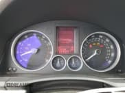 ✅ 2008 Volkswagen R32 • VIN: WVWKC71K08W046770 • Lot: 47433055. Wystawiony na Copart z przebiegiem 120 129 mil. Bezpłatny archiwum sprzedaży aukcyjnych z USA i szczegółowy raport historii pojazdu na DreamBid. Zdjęcie 9.