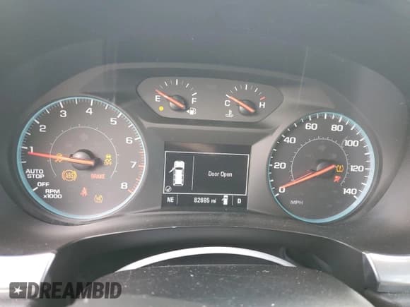 ✅ 2020 Chevrolet Traverse LS • VIN: 1GNERFKWXLJ174924 • Lot: 71939174. Wystawiony na Copart z przebiegiem 82 695 mil. Bezpłatny archiwum sprzedaży aukcyjnych z USA i szczegółowy raport historii pojazdu na DreamBid. Zdjęcie 9.