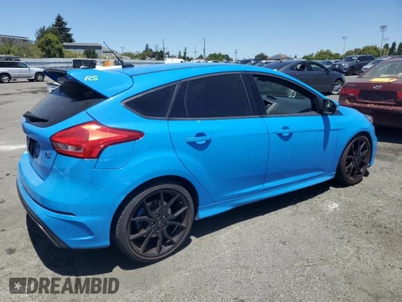 ✅ 2016 Ford Focus RS • VIN: WF0DP3TH3G4117720 • Lot: 64288805. Listed on Copart with 84,530 mi. Free auction sales archive from the USA and detailed vehicle history report at DreamBid. Image 3.