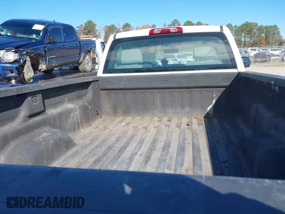 ✅ 2016 Chevrolet Silverado 1500 Work Truck • VIN: 1GCNCNEH3GZ393586 • Лот: 43647853. Опубликован ранее на IAAI с пробегом 152 818 миль. Бесплатный доступ к архиву аукционных продаж из США и подробный отчёт об истории автомобиля на DreamBid. Изображение 8.