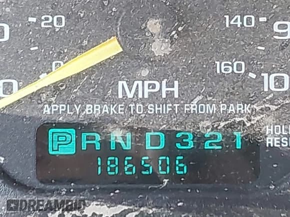 ✅ 2001 Chevrolet Silverado 2500HD LS • VIN: 1GCHC29141E210509 • Лот: 42960774. Опубликован ранее на IAAI с пробегом 186 506 миль. Бесплатный доступ к архиву аукционных продаж из США и подробный отчёт об истории автомобиля на DreamBid. Изображение 15.