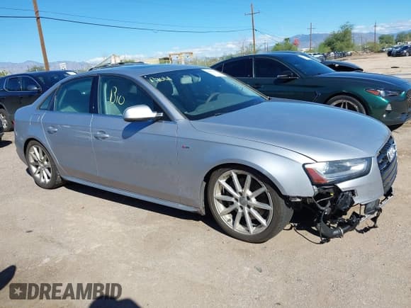 ✅ 2015 Audi A4 Premium Plus • VIN: WAUFFAFLXFN002685 • Lot: 43433313. Listed on IAAI with 94,292 mi. Free auction sales archive from the USA and detailed vehicle history report at DreamBid. Image 13.