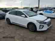 2020 Hyundai Ioniq SE с VIN KMHC75LJ5LU060827, выставлен на аукционе Copart как лот 56877195 с пробегом 30 722 миль миль и На запчасти • Non repairable. История ставок и продаж доступна на DreamBid. Изображение 4.