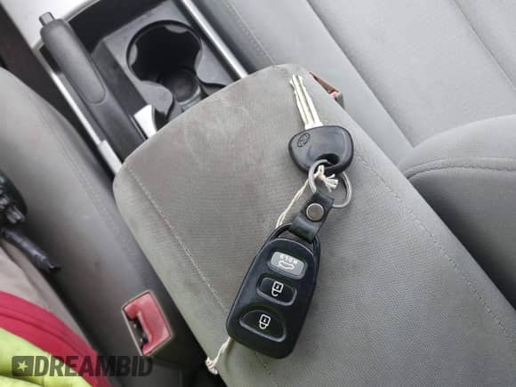 ✅ 2009 Hyundai Elantra SE • VIN: KMHDU46D09U703705 • Lot: 42723455. Wystawiony na IAAI z przebiegiem 116 870 mil mil. Skorzystaj z bezpłatnego archiwum sprzedaży aukcyjnych z USA i zobacz szczegółowy raport historii pojazdu na DreamBid. Zdjęcie 11.