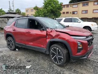 ✅ 2026 Chevrolet Equinox FWD RS • VIN: 3GNAXLEG6TL108242 • Lot: 63777135. Wystawiony na Copart z przebiegiem Nie podano. Bezpłatny archiwum sprzedaży aukcyjnych z USA i szczegółowy raport historii pojazdu na DreamBid. Zdjęcie 4.