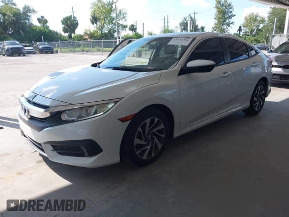 ✅ 2017 Honda Civic EX • VIN: 19XFC2F75HE066239 • Lot: 43252481. Wystawiony na IAAI z przebiegiem 49 516 mil. Bezpłatny archiwum sprzedaży aukcyjnych z USA i szczegółowy raport historii pojazdu na DreamBid. Zdjęcie 2.