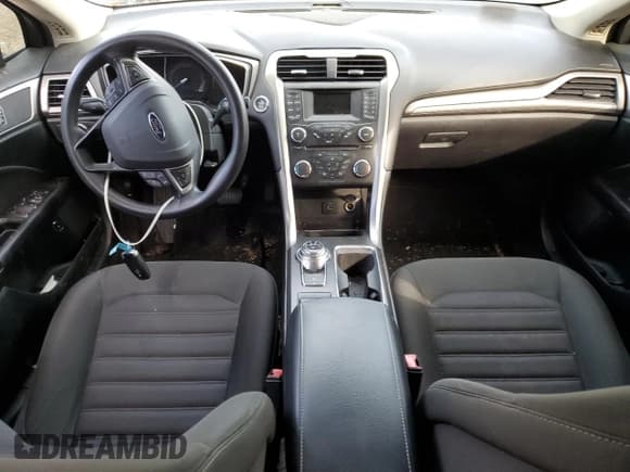 ✅ 2017 Ford Fusion Hybrid SE • VIN: 3FA6P0LU4HR400214 • Lot: 90669125. Wystawiony na Copart z przebiegiem Nie podano. Bezpłatny archiwum sprzedaży aukcyjnych z USA i szczegółowy raport historii pojazdu na DreamBid. Zdjęcie 8.