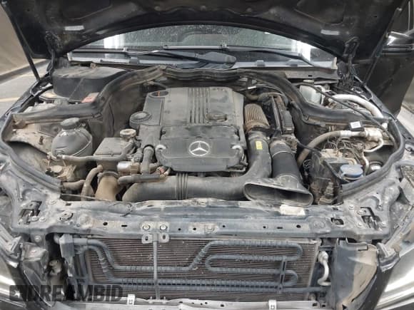 ✅ 2013 Mercedes-Benz C 250 Sport • VIN: WDDGF4HB8DA793855 • Lot: 41989172. Wystawiony na IAAI z przebiegiem 150 537 mil. Bezpłatny archiwum sprzedaży aukcyjnych z USA i szczegółowy raport historii pojazdu na DreamBid. Zdjęcie 10.