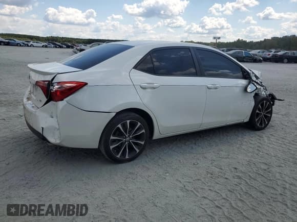 ✅ 2018 Toyota Corolla SE • VIN: 5YFBURHE8JP845543 • Lot: 80108575. Listed on Copart with 242,064 mi. Free auction sales archive from the USA and detailed vehicle history report at DreamBid. Image 3.