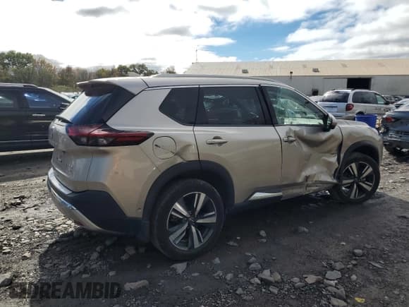 ✅ 2022 Nissan Rogue Platinum • VIN: JN8BT3DD1NW277943 • Lot: 86299405. Wystawiony na Copart z przebiegiem 64 967 mil. Bezpłatny archiwum sprzedaży aukcyjnych z USA i szczegółowy raport historii pojazdu na DreamBid. Zdjęcie 3.