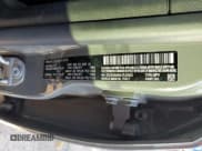 ✅ 2020 Jeep Renegade Sport • VIN: ZACNJBAB4LPL69003 • Lot: 87419685. Wystawiony na Copart z przebiegiem 94 337 mil. Bezpłatny archiwum sprzedaży aukcyjnych z USA i szczegółowy raport historii pojazdu na DreamBid. Zdjęcie 13.