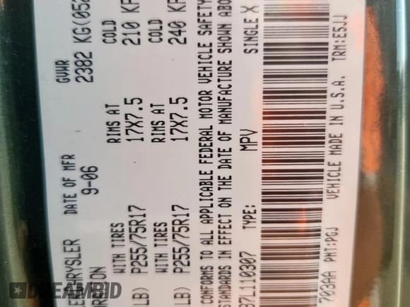 ✅ 2007 Jeep Wrangler Unlimited Sahara • VIN: 1J4GB59197L110307 • Lot: 84074055. Listed on Copart with 125,840 mi. Free auction sales archive from the USA and detailed vehicle history report at DreamBid. Image 12.