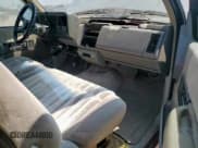 ✅ 1994 Chevrolet Silverado 1500 • VIN: 2GCEC19K1R1308514 • Lot: 69483625. Wystawiony na Copart z przebiegiem 183 899 mil. Bezpłatny archiwum sprzedaży aukcyjnych z USA i szczegółowy raport historii pojazdu na DreamBid. Zdjęcie 10.