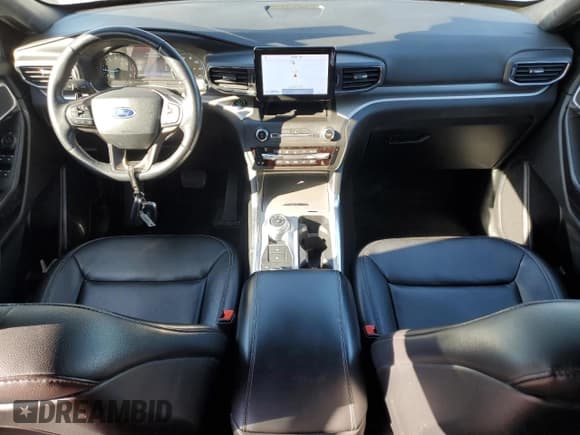 ✅ 2020 Ford Explorer XLT • VIN: 1FMSK8DH9LGA59945 • Lot: 90336325. Listed on Copart with 80,683 mi. Free auction sales archive from the USA and detailed vehicle history report at DreamBid. Image 8.