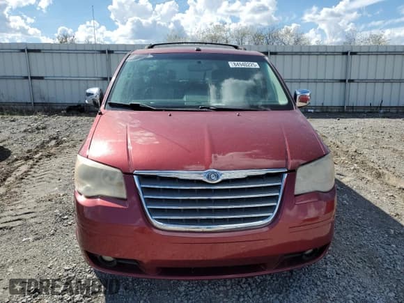 ✅ 2010 Chrysler Town & Country Touring Plus • VIN: 2A4RR8DX0AR321024 • Lot: 84940225. Wystawiony na Copart z przebiegiem 246 813 mil. Bezpłatny archiwum sprzedaży aukcyjnych z USA i szczegółowy raport historii pojazdu na DreamBid. Zdjęcie 5.
