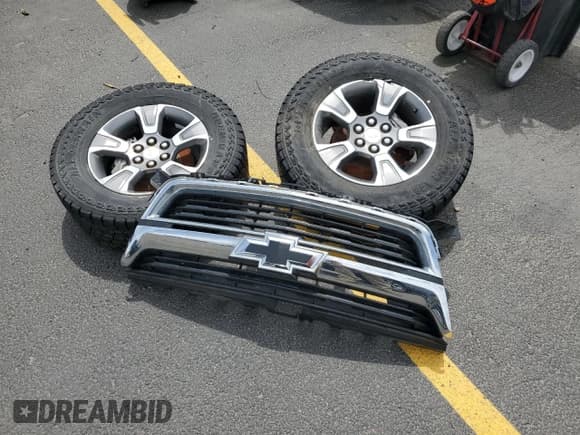 ✅ 2018 Chevrolet Colorado 4WD Z71 • VIN: 1GCGTDEN0J1225161 • Lot: 64504665. Listed on Copart with 77,788 mi. Free auction sales archive from the USA and detailed vehicle history report at DreamBid. Image 12.