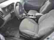 2014 Hyundai Sonata GLS с VIN 5NPEB4AC8EH886918, выставлен на аукционе Copart как лот 84795015 с пробегом 133 886 миль миль и Списание • Salvage title. История ставок и продаж доступна на DreamBid. Изображение 7.