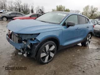 ✅ 2023 Volvo C40 Ultimate • VIN: YV4ED3GMXP2037976 • Лот: 49445584. Опубликован ранее на Copart с пробегом 8 101 миль. Бесплатный доступ к архиву аукционных продаж из США и подробный отчёт об истории автомобиля на DreamBid. Изображение 1.