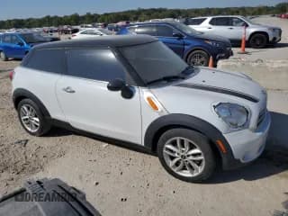 ✅ 2013 MINI Paceman • VIN: WMWSS1C50DWN94251 • Lot: 74335264. Wystawiony na Copart z przebiegiem 178 997 mil. Bezpłatny archiwum sprzedaży aukcyjnych z USA i szczegółowy raport historii pojazdu na DreamBid. Zdjęcie 4.