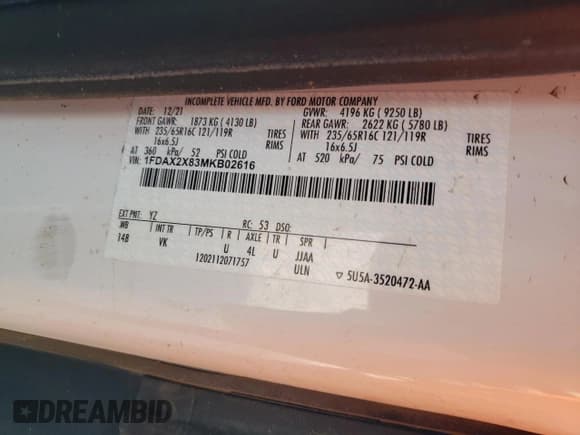 ✅ 2021 Ford Transit • VIN: 1FDAX2X83MKB02616 • Lot: 63917155. Wystawiony na Copart z przebiegiem 68 845 mil. Bezpłatny archiwum sprzedaży aukcyjnych z USA i szczegółowy raport historii pojazdu na DreamBid. Zdjęcie 13.