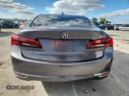 ✅ 2017 Acura TLX V6 • VIN: 19UUB2F38HA007519 • Лот: 91513905. Опубликован ранее на Copart с пробегом 99 106 миль. Бесплатный доступ к архиву аукционных продаж из США и подробный отчёт об истории автомобиля на DreamBid. Изображение 6.