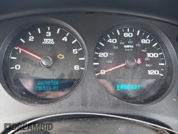 ✅ 2008 Chevrolet Silverado 1500 1LT • VIN: 2GCEC13J681148757 • Lot: 43469479. Wystawiony na IAAI z przebiegiem 236 553 mil. Bezpłatny archiwum sprzedaży aukcyjnych z USA i szczegółowy raport historii pojazdu na DreamBid. Zdjęcie 7.