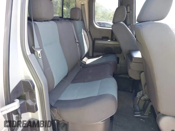 ✅ 2005 Nissan Titan XE • VIN: 1N6BA06A25N569851 • Lot: 42300307. Listed on IAAI with 146,770 mi. Free auction sales archive from the USA and detailed vehicle history report at DreamBid. Image 8.