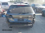 ✅ 2015 Volkswagen Golf SE • VIN: 3VWCA7AUXFM512467 • Lot: 42835954. Listed on IAAI with 164,819 mi. Free auction sales archive from the USA and detailed vehicle history report at DreamBid. Image 16.