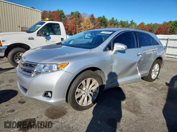 ✅ 2013 Toyota Venza LE • VIN: 4T3BA3BB3DU048003 • Lot: 91934825. Listed on Copart with 154,623 mi. Free auction sales archive from the USA and detailed vehicle history report at DreamBid. Image 1.