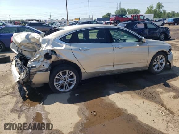 ✅ 2015 Chevrolet Impala LT • VIN: 2G1115SL2F9158689 • Лот: 63131854. Опубликован ранее на Copart с пробегом Не указан. Бесплатный доступ к архиву аукционных продаж из США и подробный отчёт об истории автомобиля на DreamBid. Изображение 3.