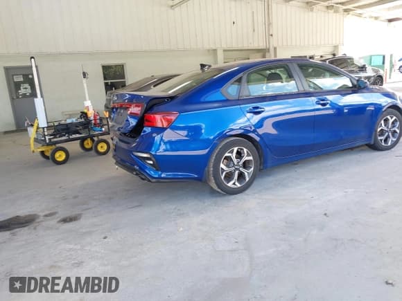 ✅ 2020 Kia Forte LXS • VIN: 3KPF24AD6LE186524 • Лот: 43570547. Опубликован ранее на IAAI с пробегом 119 484 миль. Бесплатный доступ к архиву аукционных продаж из США и подробный отчёт об истории автомобиля на DreamBid. Изображение 4.