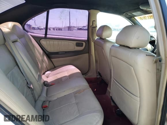 ✅ 2000 Nissan Altima GXE • VIN: 1N4DL01A0YC151534 • Lot: 87019454. Wystawiony na Copart z przebiegiem 233 012 mil. Bezpłatny archiwum sprzedaży aukcyjnych z USA i szczegółowy raport historii pojazdu na DreamBid. Zdjęcie 10.