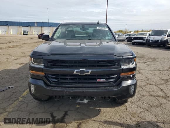 ✅ 2019 Chevrolet Silverado 1500 LT • VIN: 2GCVKPEC9K1165497 • Lot: 87047545. Wystawiony na Copart z przebiegiem 83 897 mil. Bezpłatny archiwum sprzedaży aukcyjnych z USA i szczegółowy raport historii pojazdu na DreamBid. Zdjęcie 5.