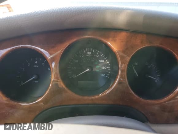 ✅ 1999 Jaguar XJ • VIN: SAJHD1042XC866633 • Lot: 66133755. Wystawiony na Copart z przebiegiem Nie podano. Bezpłatny archiwum sprzedaży aukcyjnych z USA i szczegółowy raport historii pojazdu na DreamBid. Zdjęcie 9.