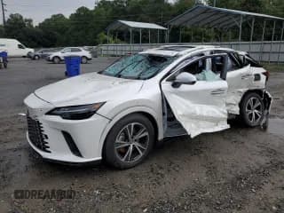 ✅ 2024 Lexus RX 350 • VIN: JTJCHMAA2R2015232 • Лот: 67985625. Опубликован ранее на Copart с пробегом 28 279 миль. Бесплатный доступ к архиву аукционных продаж из США и подробный отчёт об истории автомобиля на DreamBid. Изображение 1.