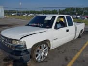 ✅ 2000 Chevrolet Silverado 1500 LS • VIN: 1GCEC19V8YZ284910 • Lot: 43143676. Wystawiony na IAAI z przebiegiem 127 000 mil. Bezpłatny archiwum sprzedaży aukcyjnych z USA i szczegółowy raport historii pojazdu na DreamBid. Zdjęcie 17.