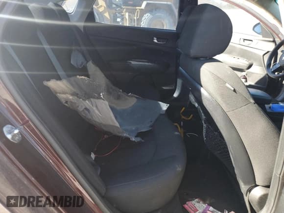 ✅ 2020 Kia Optima LX • VIN: 5XXGT4L30LG401733 • Lot: 91482475. Listed on Copart with 114,423 mi. Free auction sales archive from the USA and detailed vehicle history report at DreamBid. Image 10.