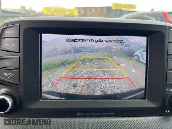 2018 Hyundai Kona SEL с VIN KM8K2CAA3JU065104, выставлен на аукционе Copart как лот 50636643 с пробегом 74 036 миль миль и . История ставок и продаж доступна на DreamBid. Изображение 9.