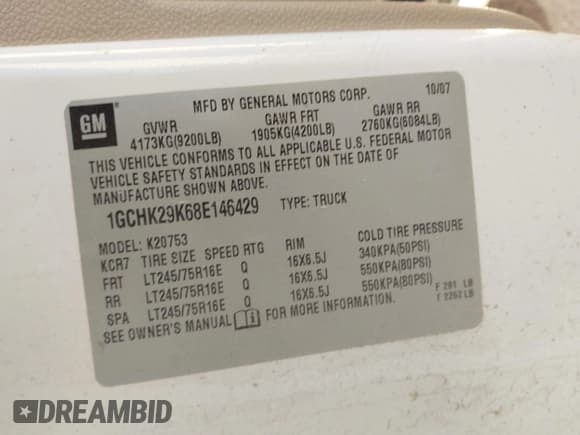✅ 2008 Chevrolet Silverado 2500HD Work Truck • VIN: 1GCHK29K68E146429 • Lot: 43489132. Wystawiony na IAAI z przebiegiem 248 399 mil. Bezpłatny archiwum sprzedaży aukcyjnych z USA i szczegółowy raport historii pojazdu na DreamBid. Zdjęcie 9.