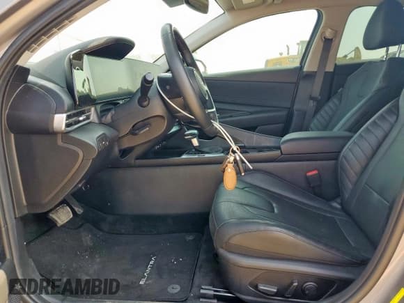 ✅ 2023 Hyundai Elantra Limited • VIN: KMHLP4AG0PU486724 • Lot: 80893845. Wystawiony na Copart z przebiegiem 32 987 mil. Bezpłatny archiwum sprzedaży aukcyjnych z USA i szczegółowy raport historii pojazdu na DreamBid. Zdjęcie 7.