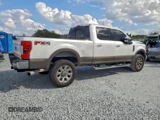 ✅ 2017 Ford F-250 XL • VIN: 1FT7W2B68HED23754 • Lot: 94256605. Wystawiony na Copart z przebiegiem 228 706 mil. Bezpłatny archiwum sprzedaży aukcyjnych z USA i szczegółowy raport historii pojazdu na DreamBid. Zdjęcie 3.
