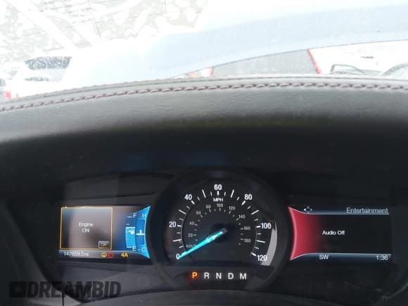 ✅ 2015 Ford Expedition Max Platinum • VIN: 1FMJK1MT3FEF26302 • Lot: 41286061. Wystawiony na IAAI z przebiegiem 147 659 mil. Bezpłatny archiwum sprzedaży aukcyjnych z USA i szczegółowy raport historii pojazdu na DreamBid. Zdjęcie 7.