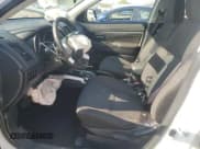 ✅ 2011 Mitsubishi Outlander ES • VIN: JA4AP3AU6BZ008339 • Lot: 81184375. Wystawiony na Copart z przebiegiem 201 780 mil. Bezpłatny archiwum sprzedaży aukcyjnych z USA i szczegółowy raport historii pojazdu na DreamBid. Zdjęcie 7.