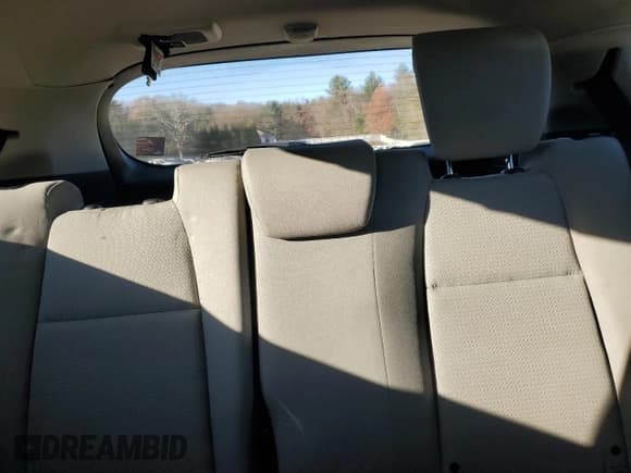 ✅ 2022 Honda HR-V LX • VIN: 3CZRU6H35NM711754 • Lot: 93482705. Wystawiony na Copart z przebiegiem 27 864 mil. Bezpłatny archiwum sprzedaży aukcyjnych z USA i szczegółowy raport historii pojazdu na DreamBid. Zdjęcie 10.