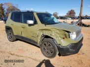 ✅ 2015 Jeep Renegade Limited • VIN: ZACCJBDT0FPB56995 • Lot: 92163315. Wystawiony na Copart z przebiegiem 123 960 mil. Bezpłatny archiwum sprzedaży aukcyjnych z USA i szczegółowy raport historii pojazdu na DreamBid. Zdjęcie 4.