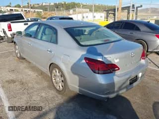 ✅ 2010 Toyota Avalon XLS • VIN: 4T1BK3DB5AU355994 • Lot: 43604363. Wystawiony na IAAI z przebiegiem 161 871 mil. Bezpłatny archiwum sprzedaży aukcyjnych z USA i szczegółowy raport historii pojazdu na DreamBid. Zdjęcie 3.