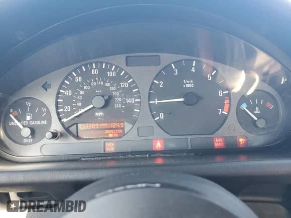 1996 BMW 3 Series Z3 1.9 с VIN 4USCH7324TLB69143, выставлен на аукционе Copart как лот 87480535 с пробегом 173 389 миль миль и Списание • Salvage title. История ставок и продаж доступна на DreamBid. Изображение 9.