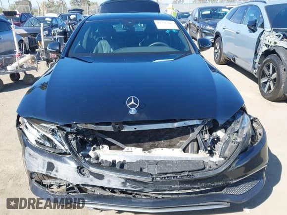 ✅ 2019 Mercedes-Benz E 300 • VIN: WDDZF4JB9KA587783 • Лот: 43296085. Опубликован ранее на IAAI с пробегом 103 739 миль. Бесплатный доступ к архиву аукционных продаж из США и подробный отчёт об истории автомобиля на DreamBid. Изображение 12.