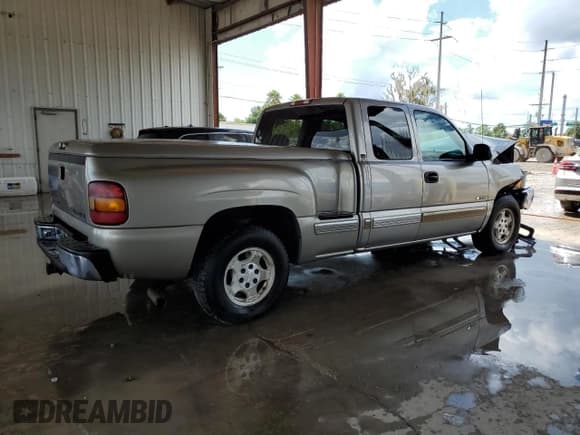 ✅ 2001 Chevrolet Silverado 1500 LS • VIN: 2GCEC19T911232232 • Лот: 74245174. Опубликован ранее на Copart с пробегом 97 658 миль. Бесплатный доступ к архиву аукционных продаж из США и подробный отчёт об истории автомобиля на DreamBid. Изображение 3.